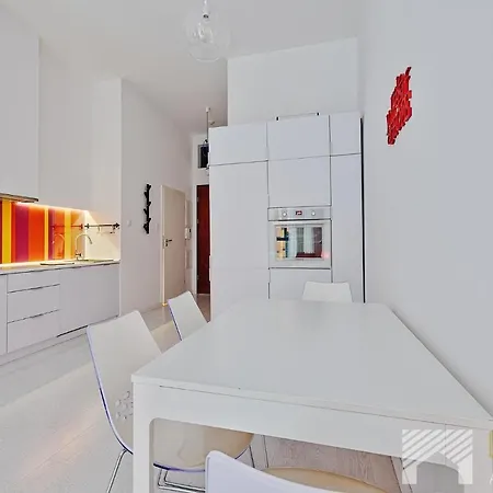 Ferienwohnung Loft Malinowy By Lookap Łódź Exterior foto